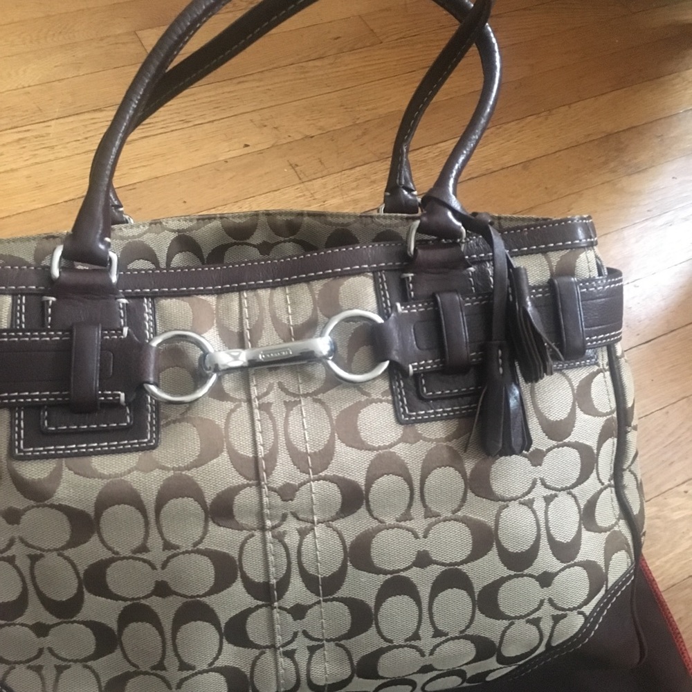 Signature canvas brown Coach Hampton Satchel